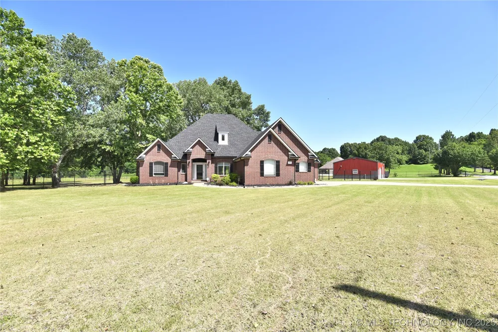 14772 S 212th East Avenue