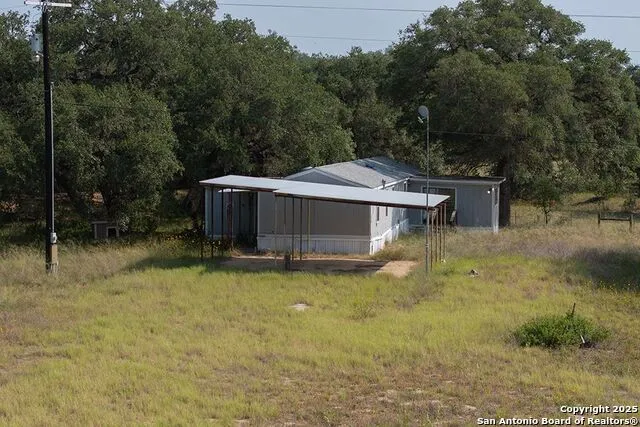 1003 County Road 334 Stockdale, TX 78160