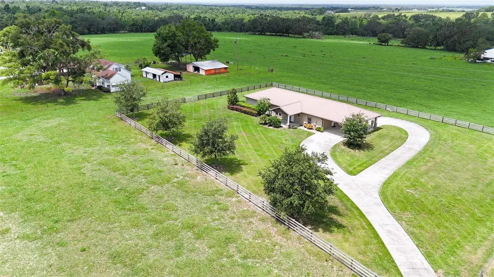 14435 CURLEY ROAD Dade City, FL 33525