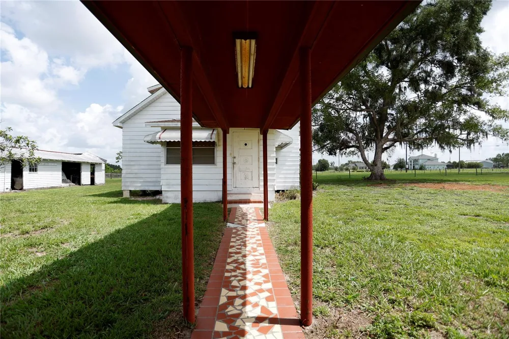 14435 CURLEY ROAD Dade City, FL 33525