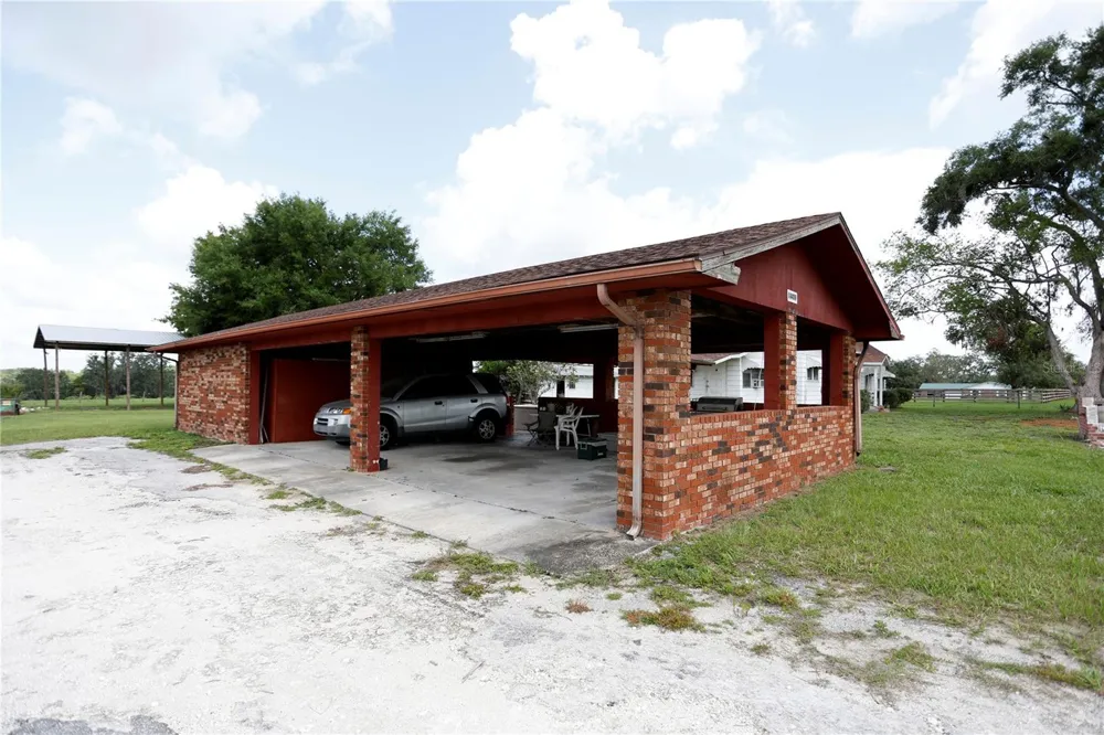 14435 CURLEY ROAD Dade City, FL 33525