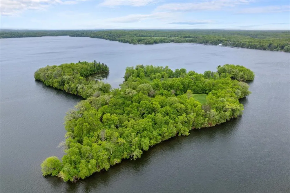 X Garbutt Island Birchwood, WI 54817