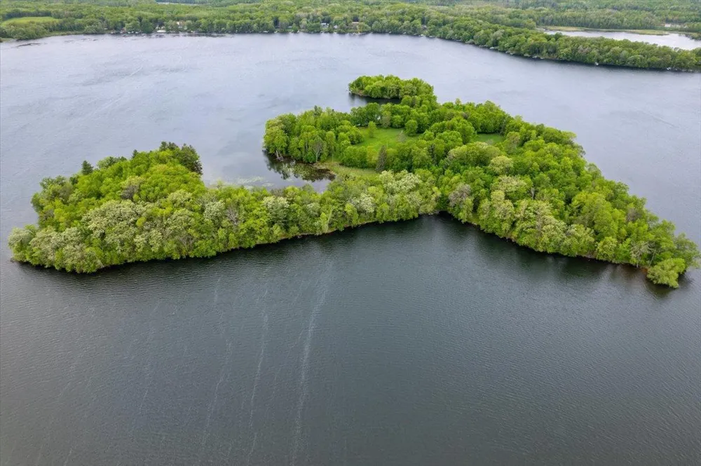 X Garbutt Island Birchwood, WI 54817