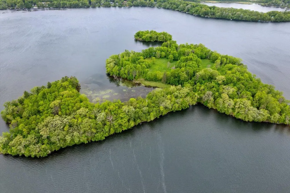 X Garbutt Island Birchwood, WI 54817