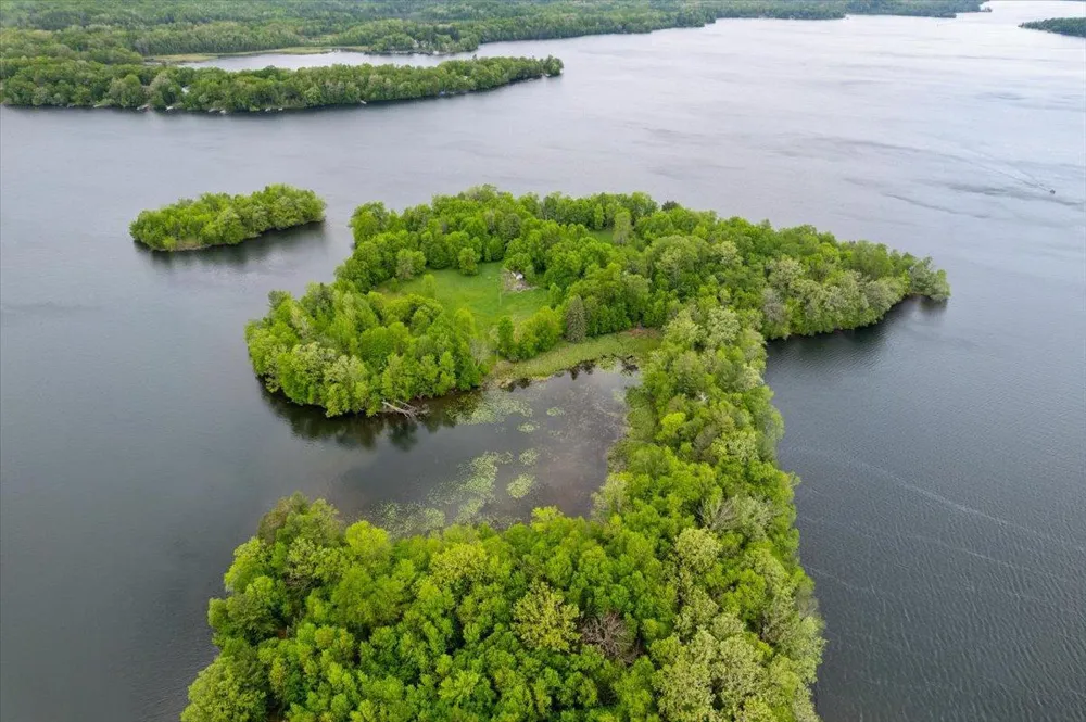 X Garbutt Island Birchwood, WI 54817