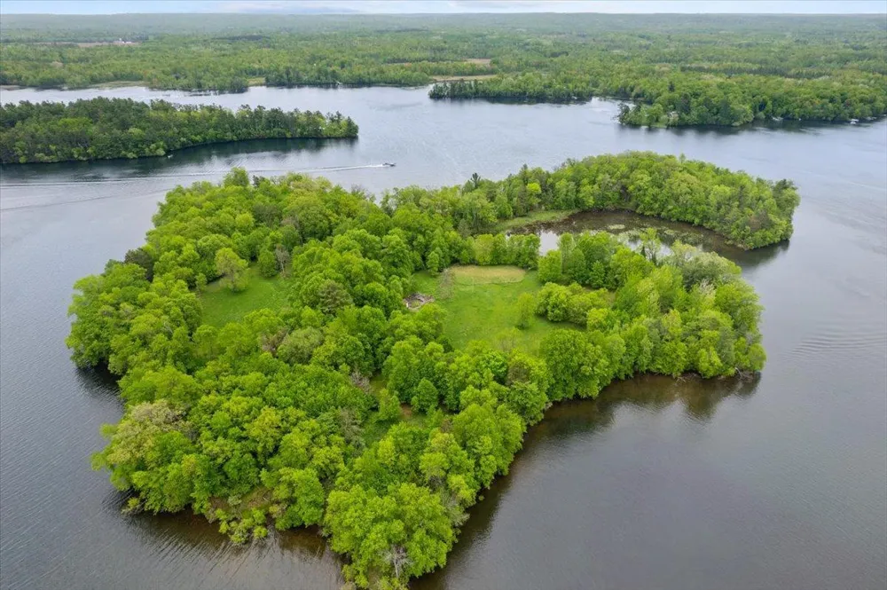 X Garbutt Island Birchwood, WI 54817