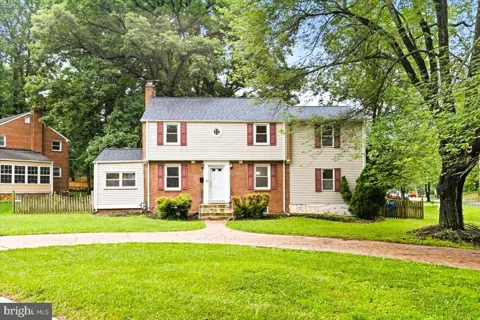 5901 EUCLID