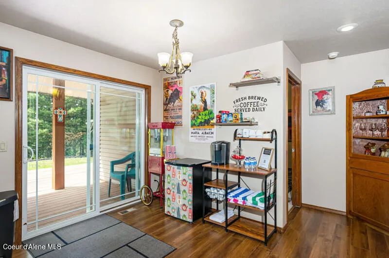 608 Country Club Lane Pinehurst, ID 83850