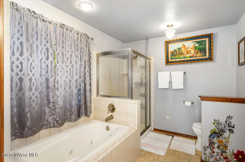 608 Country Club Lane Pinehurst, ID 83850