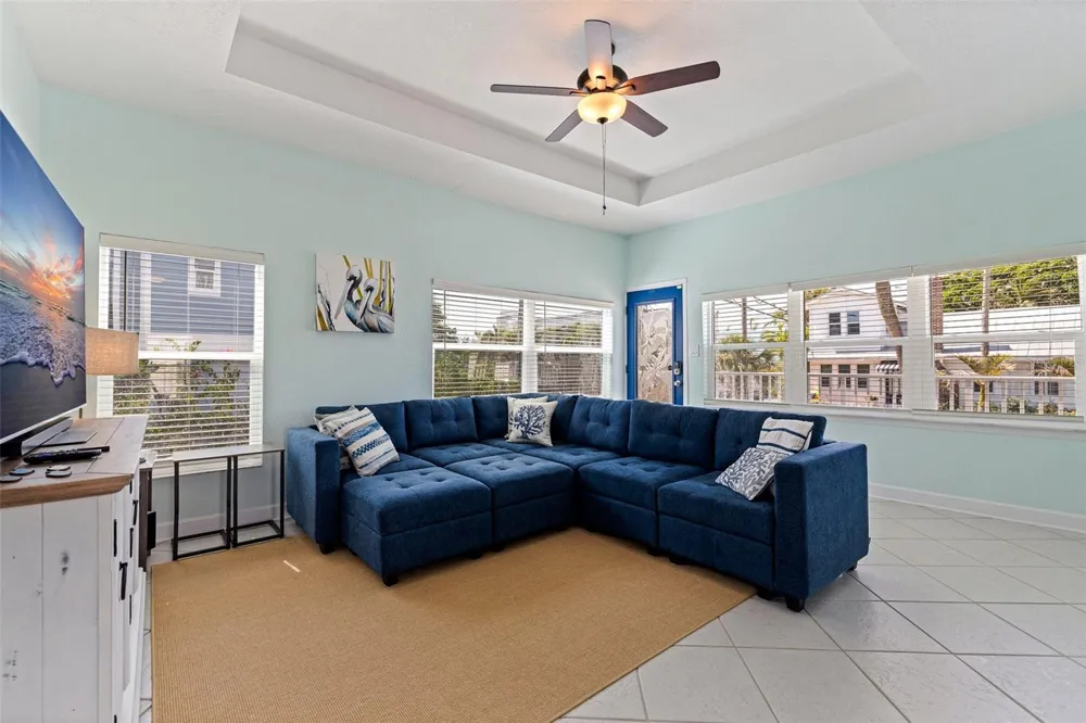 106 7TH AVENUE St Pete Beach, FL 33706
