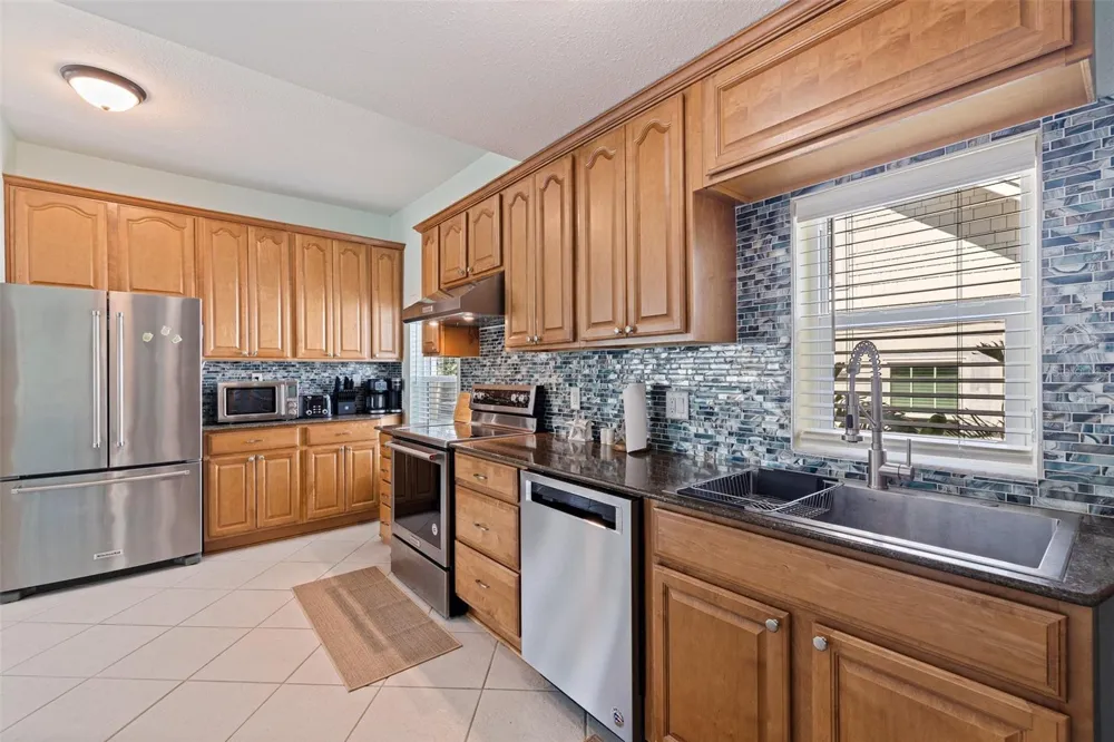 106 7TH AVENUE St Pete Beach, FL 33706