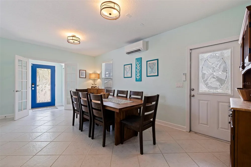 106 7TH AVENUE St Pete Beach, FL 33706
