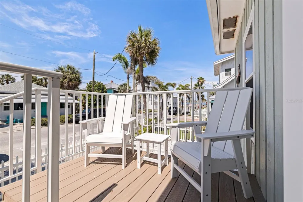 106 7TH AVENUE St Pete Beach, FL 33706