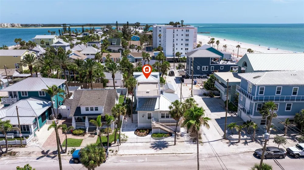 106 7TH AVENUE St Pete Beach, FL 33706