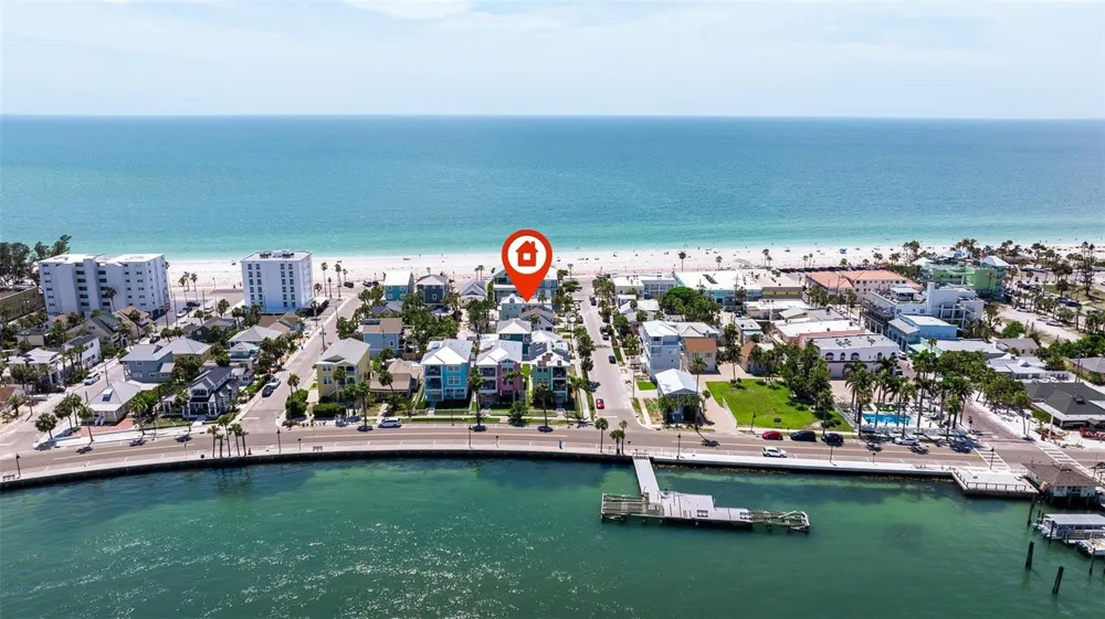 106 7TH AVENUE St Pete Beach, FL 33706