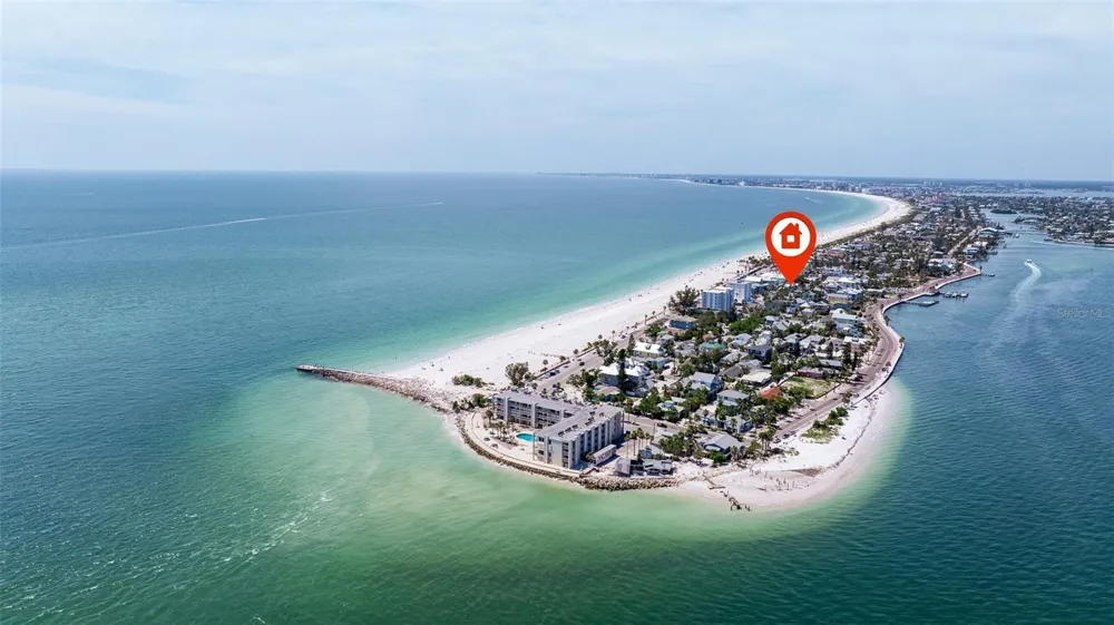 106 7TH AVENUE St Pete Beach, FL 33706