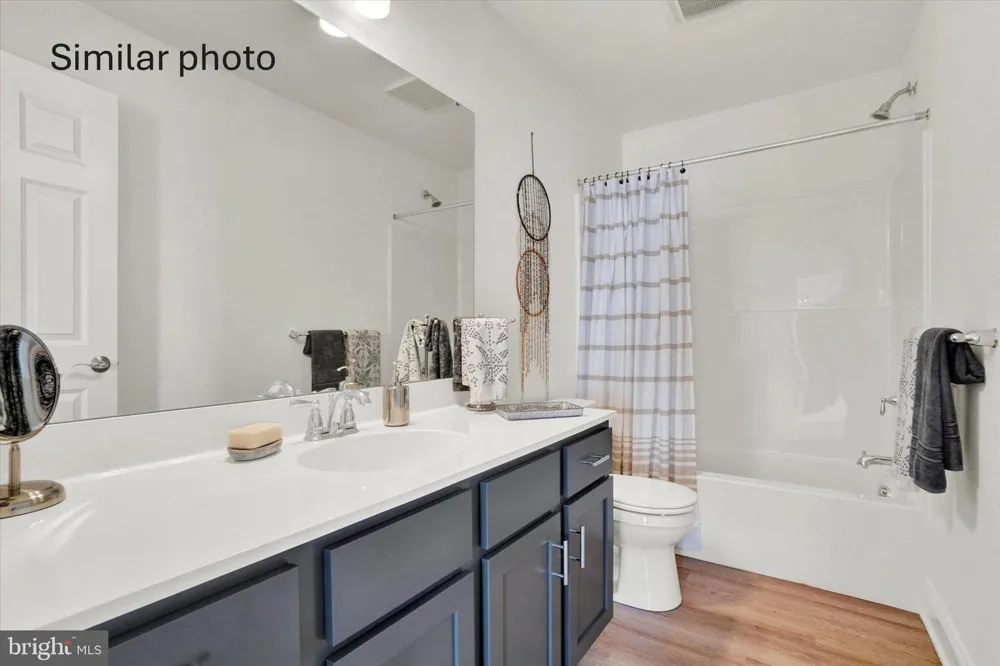 350 LLOYDS LANE York, PA 17406