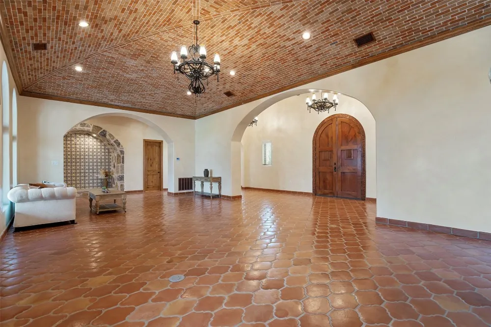 108 Country Vista Lane Georgetown, TX 78626