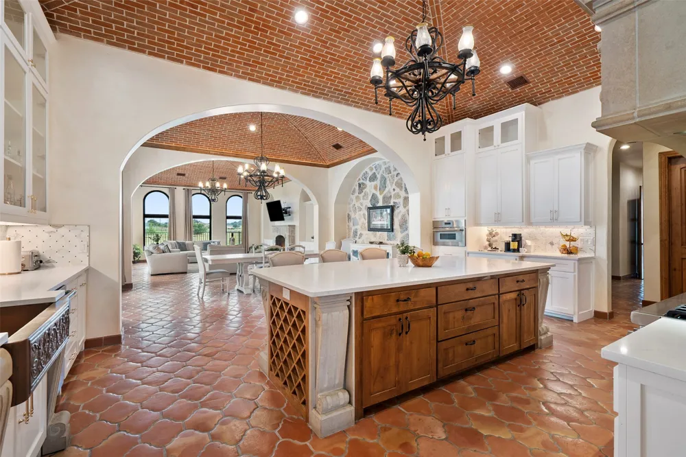 108 Country Vista Lane Georgetown, TX 78626