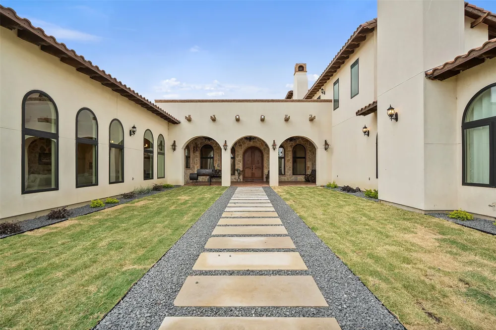 108 Country Vista Lane Georgetown, TX 78626