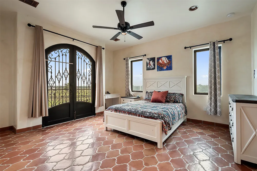 108 Country Vista Lane Georgetown, TX 78626