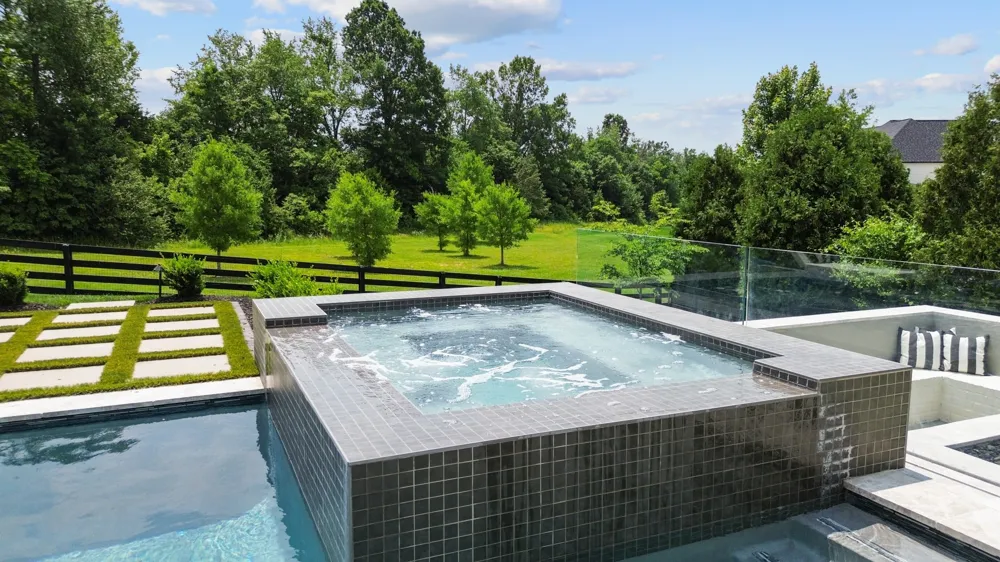 7025 Lanceleaf Drive College Grove, TN 37046