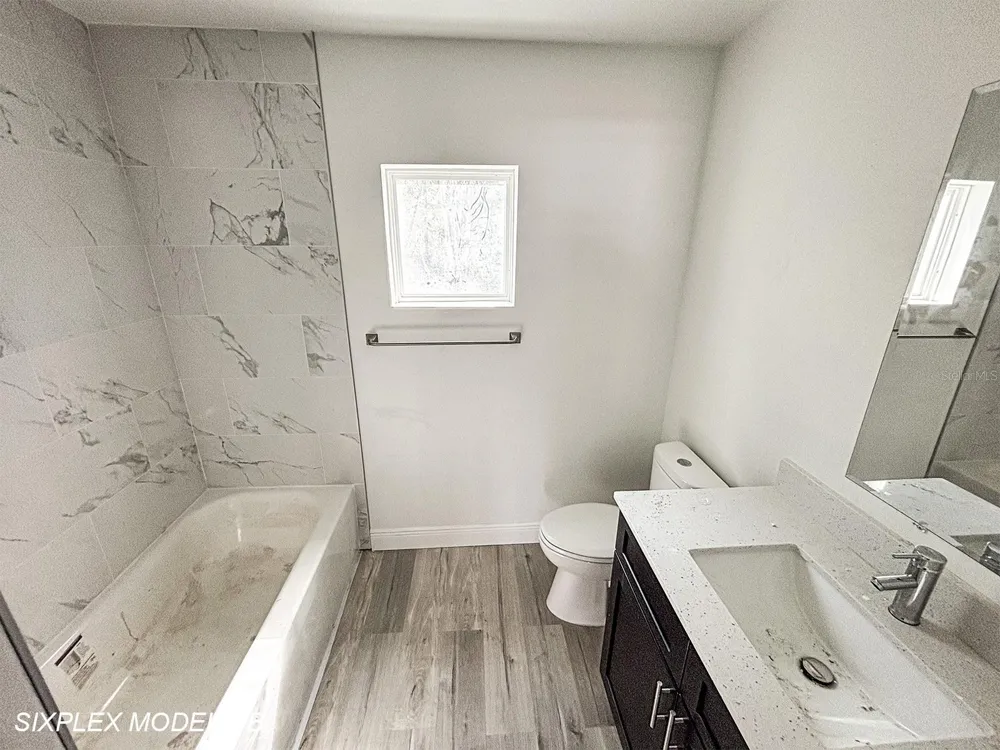 2201 CONWAY DRIVE #202 Deltona, FL 32738