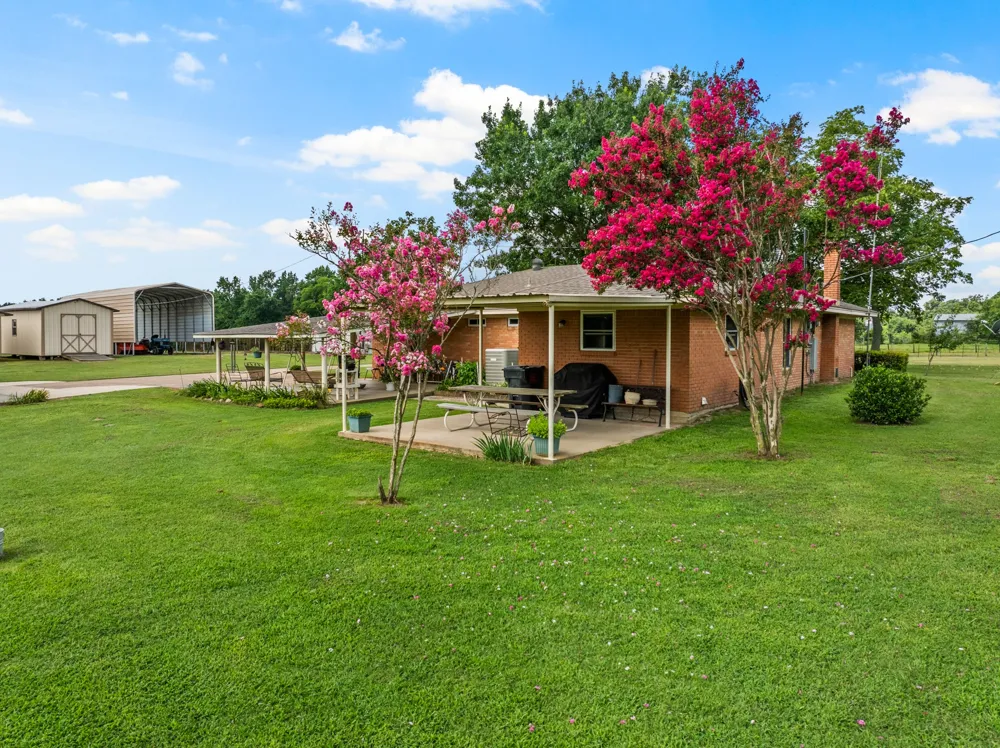 468 CR 4211 Pittsburg, TX 75686