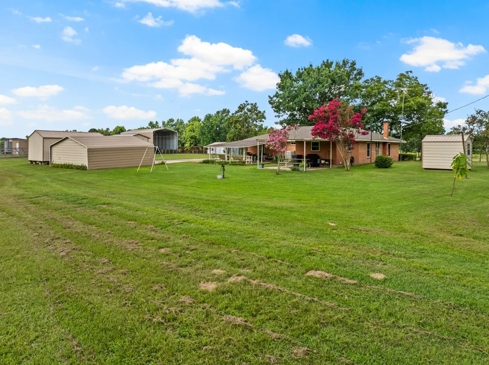 468 CR 4211 Pittsburg, TX 75686
