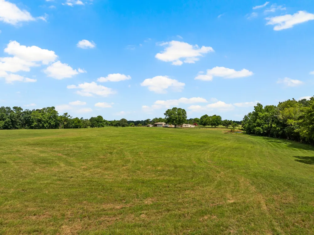 468 CR 4211 Pittsburg, TX 75686