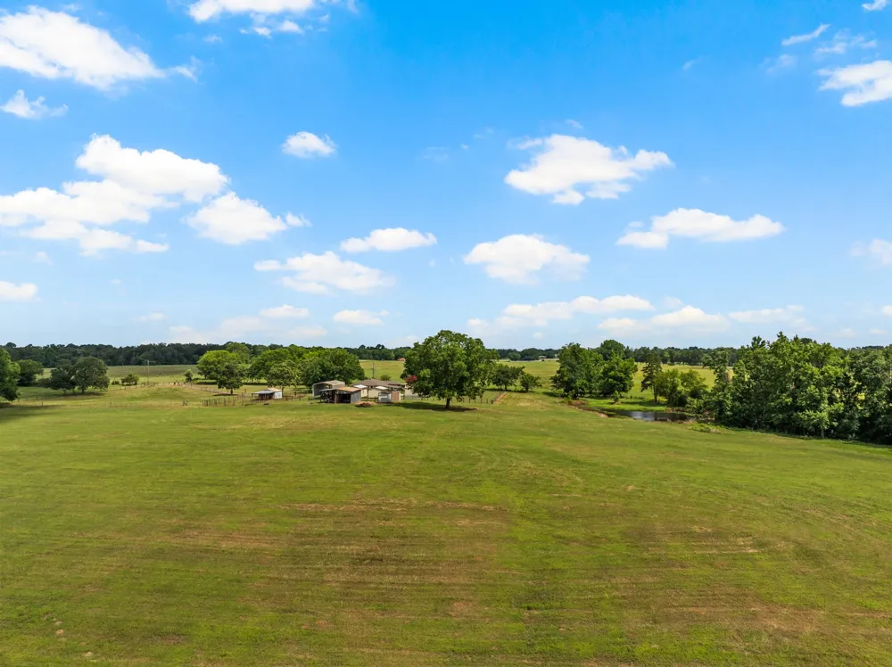 468 CR 4211 Pittsburg, TX 75686