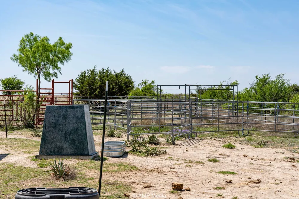 748 County Road 350 Dublin, TX 76446