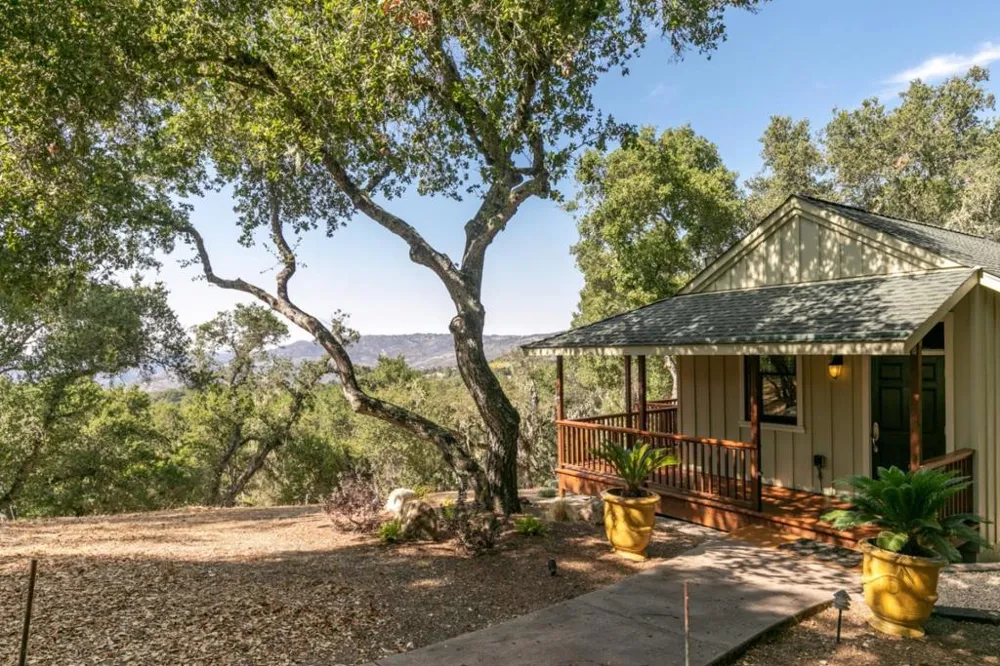 21900 Parrott Ranch Road Carmel Valley, CA 93924