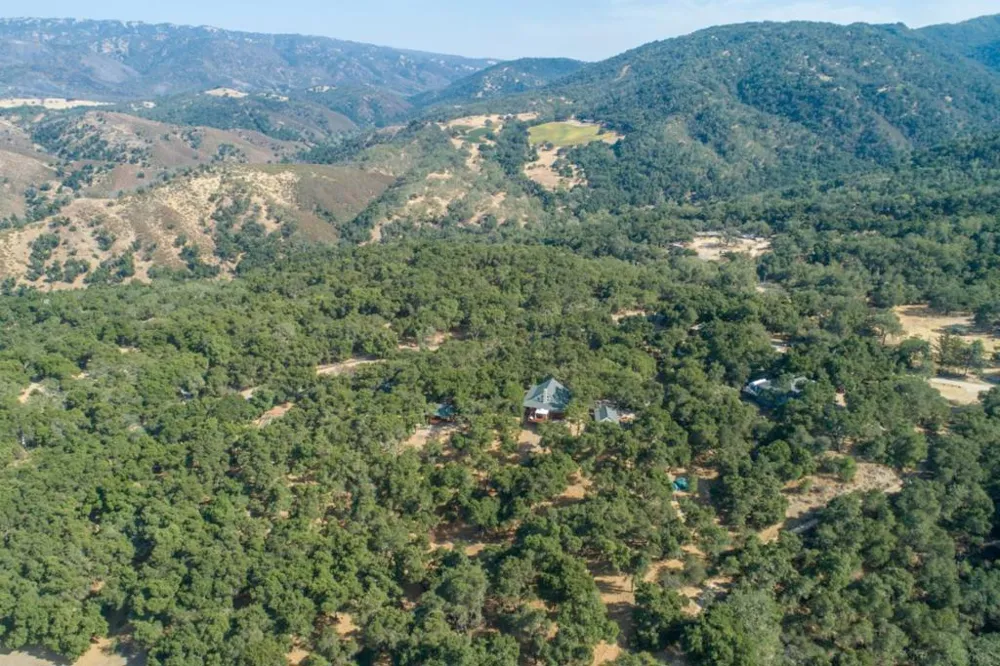 21900 Parrott Ranch Road Carmel Valley, CA 93924