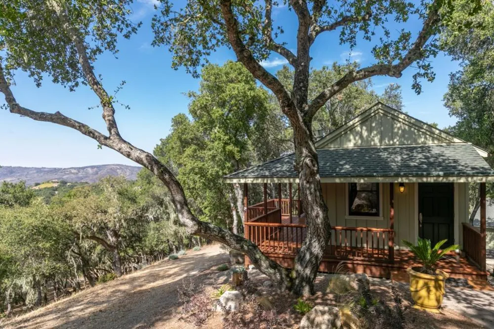 21900 Parrott Ranch Road Carmel Valley, CA 93924