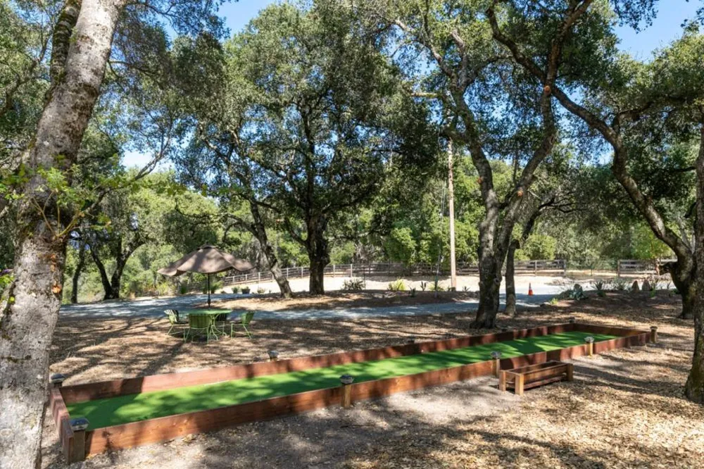 21900 Parrott Ranch Road Carmel Valley, CA 93924