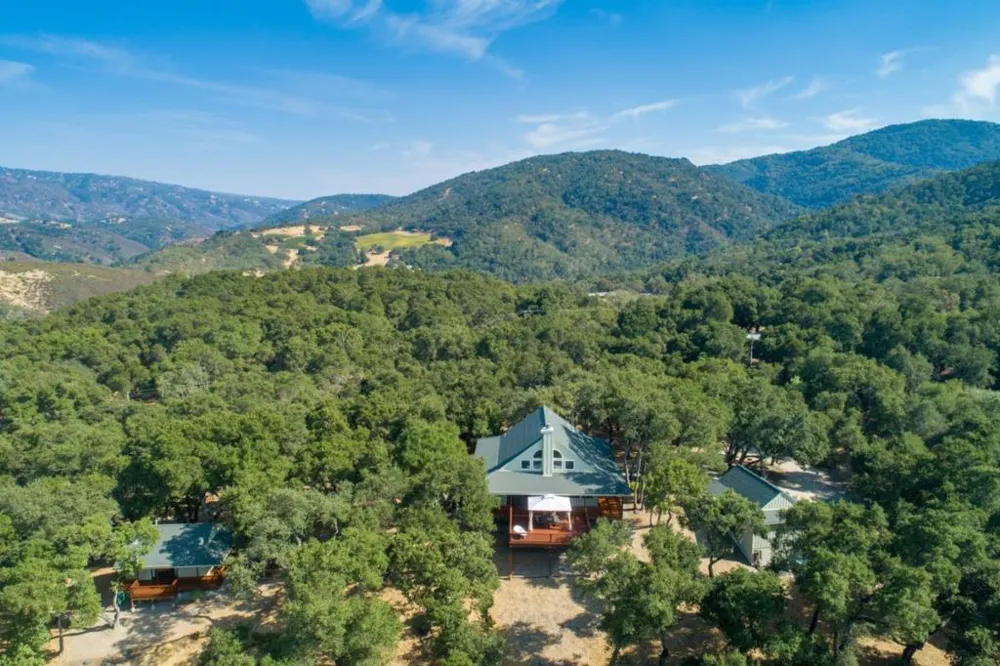 21900 Parrott Ranch Road Carmel Valley, CA 93924