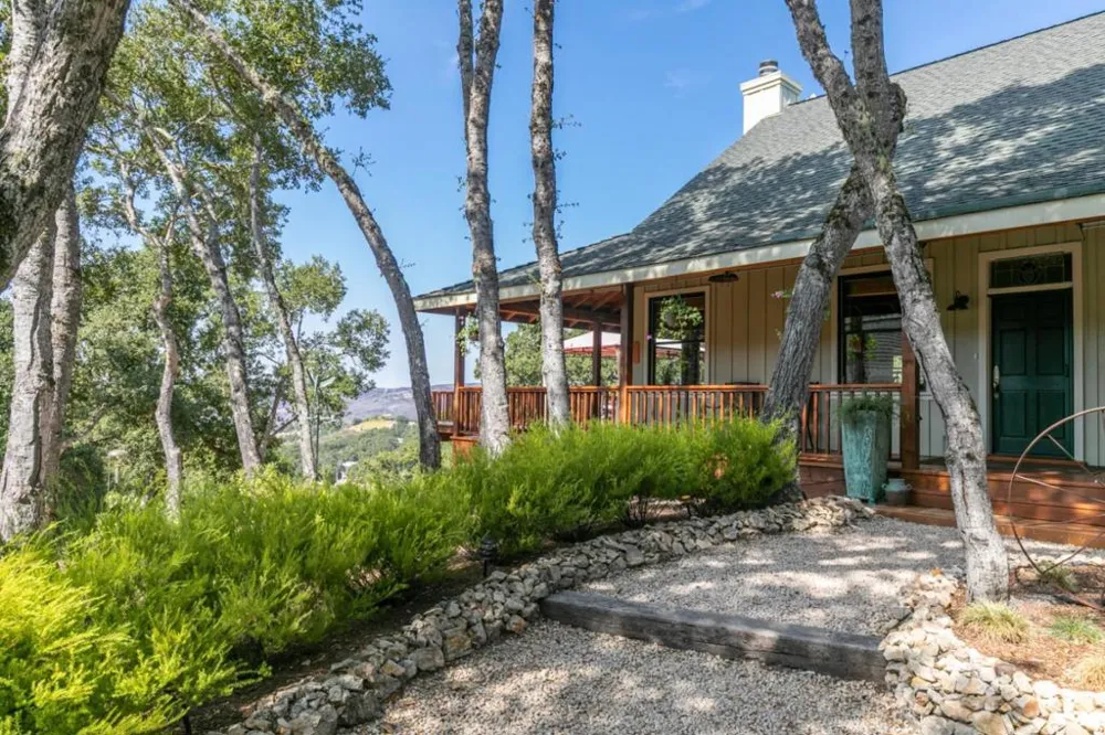 21900 Parrott Ranch Road Carmel Valley, CA 93924