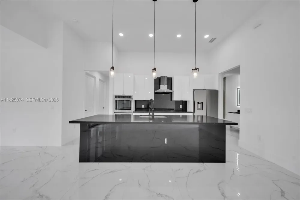 1215 Fitch Ave Lehigh Acres, FL 33972