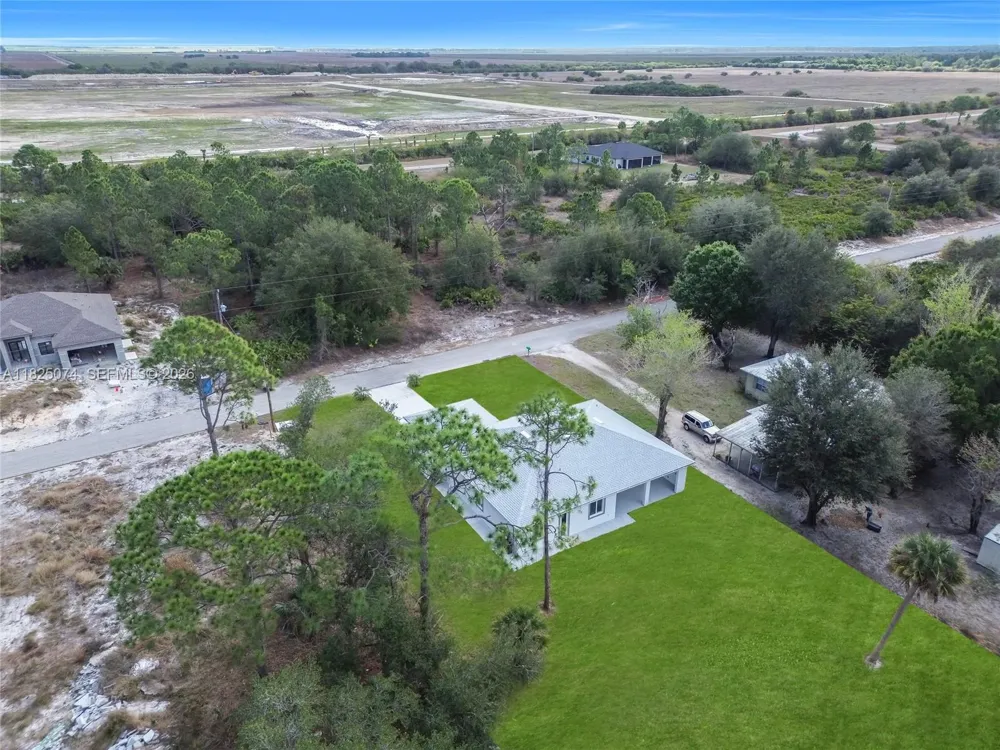 1215 Fitch Ave Lehigh Acres, FL 33972