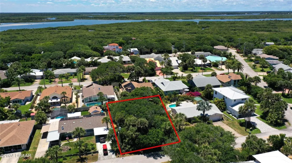 4714 MONTROSE AVENUE Ponce Inlet, FL 32127