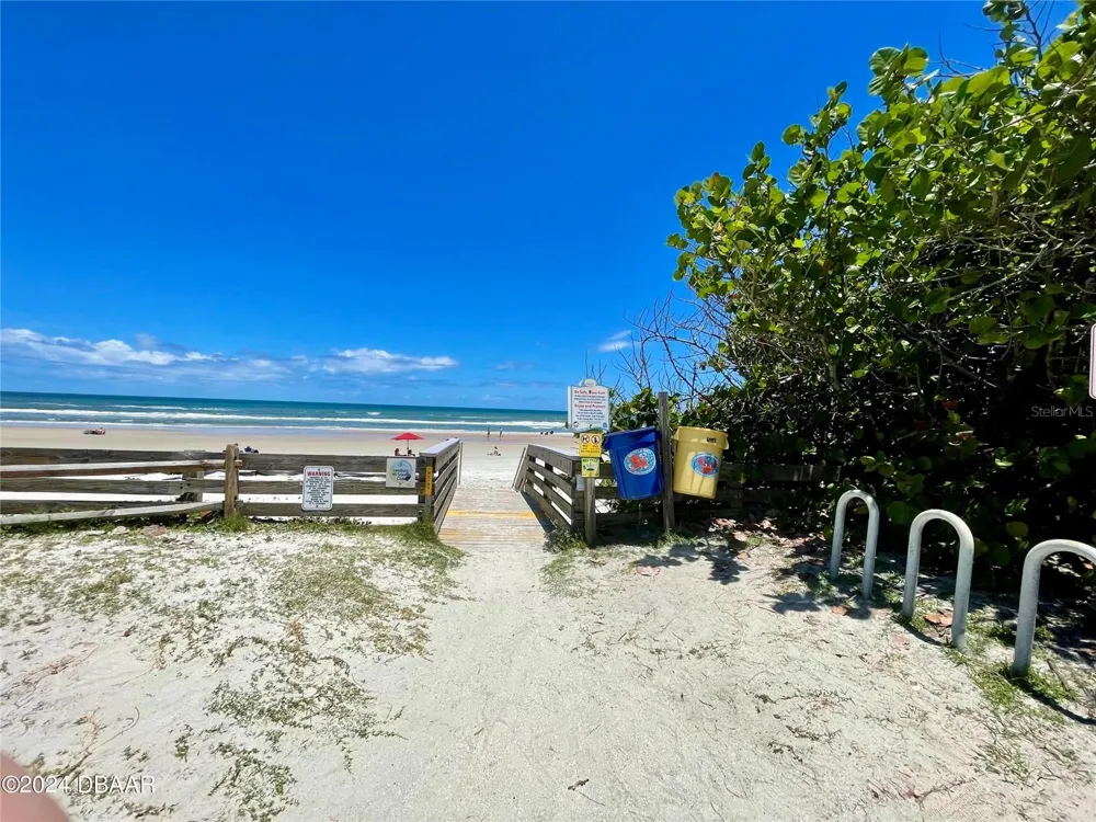 4714 MONTROSE AVENUE Ponce Inlet, FL 32127