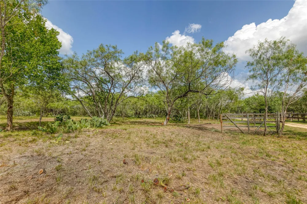 200 Armstrong Road Lockhart, TX 78644