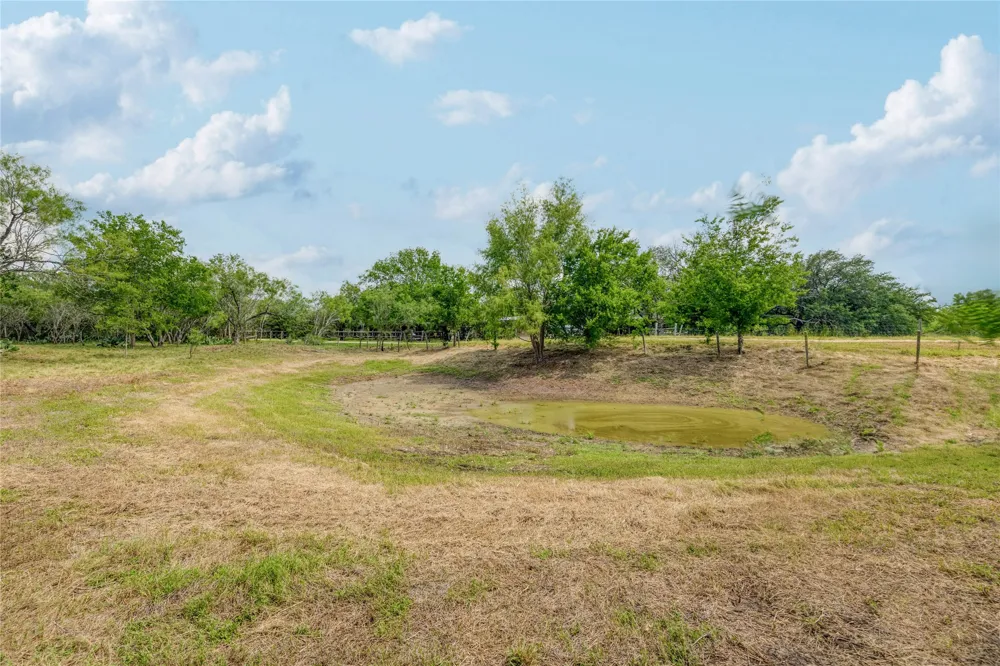 200 Armstrong Road Lockhart, TX 78644