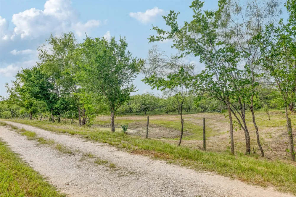 200 Armstrong Road Lockhart, TX 78644