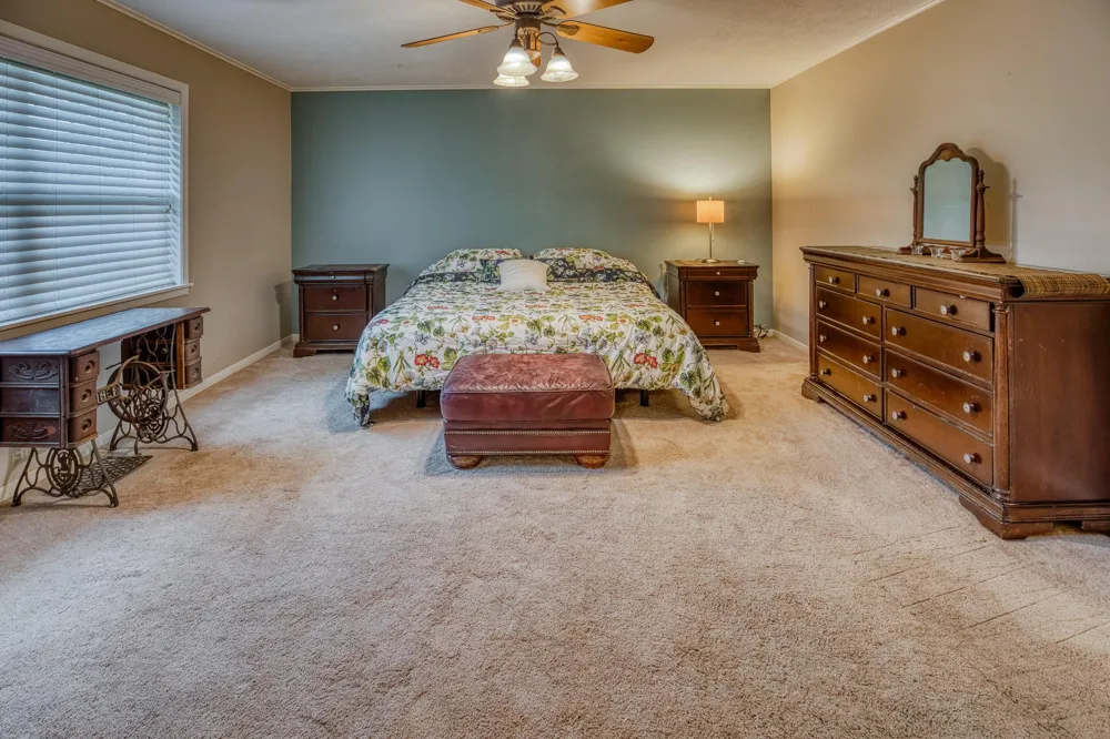 528 E Us Highway 290 Highway Carmine, TX 78932