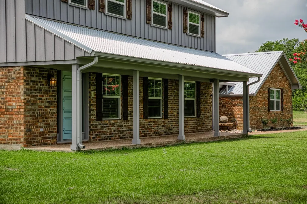 528 E Us Highway 290 Highway Carmine, TX 78932