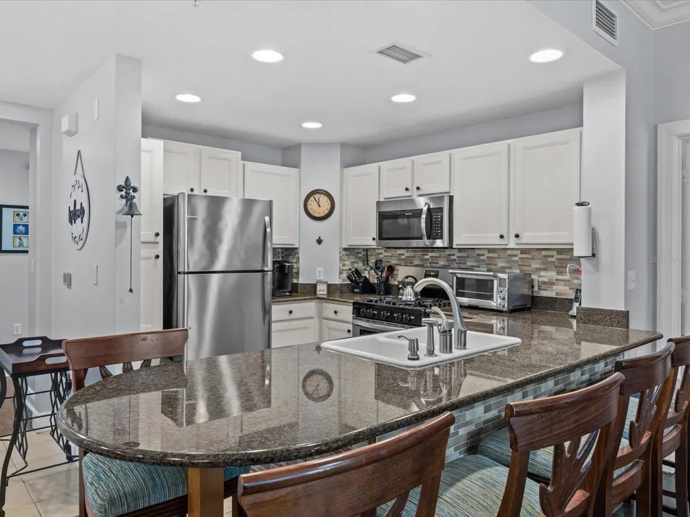7615 HERITAGE CROSSING WAY #201 Reunion, FL 34747