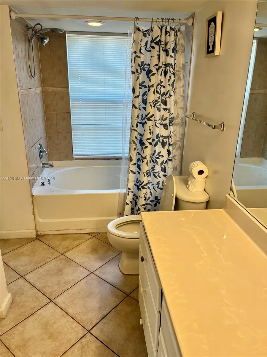 4149 RESIDENCE DR. #801 Fort Myers, FL 33901