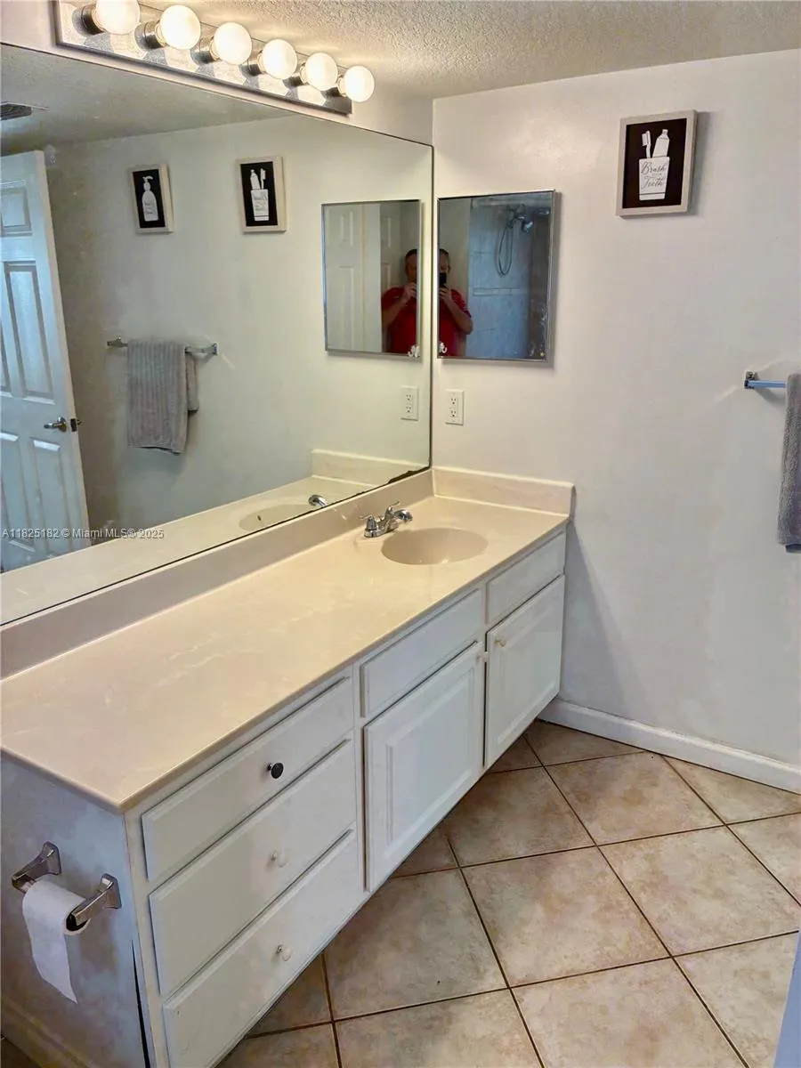 4149 RESIDENCE DR. #801 Fort Myers, FL 33901
